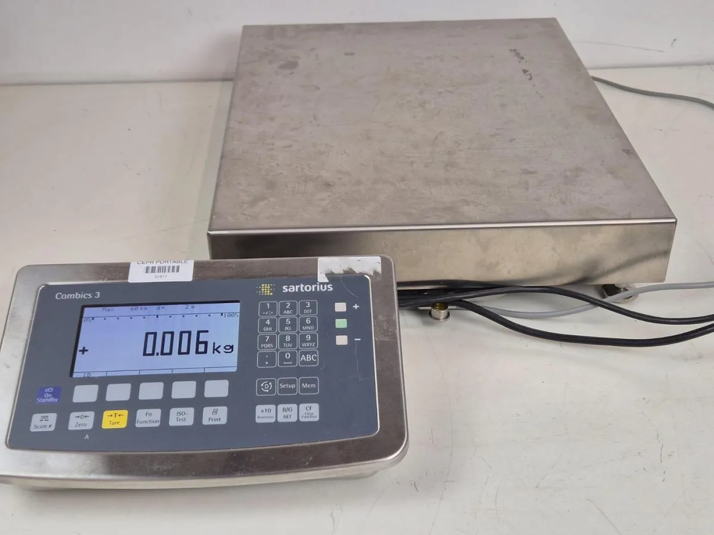Sartorius Combics 3 Balance - 1