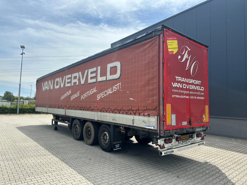Schmitz Cargobull Bordwände / SAF + Scheibebremsen / 2x Liftachse / galvanisiert / Innenhöhe: 2.80m / NL-Auflieger, 2x vorhanden