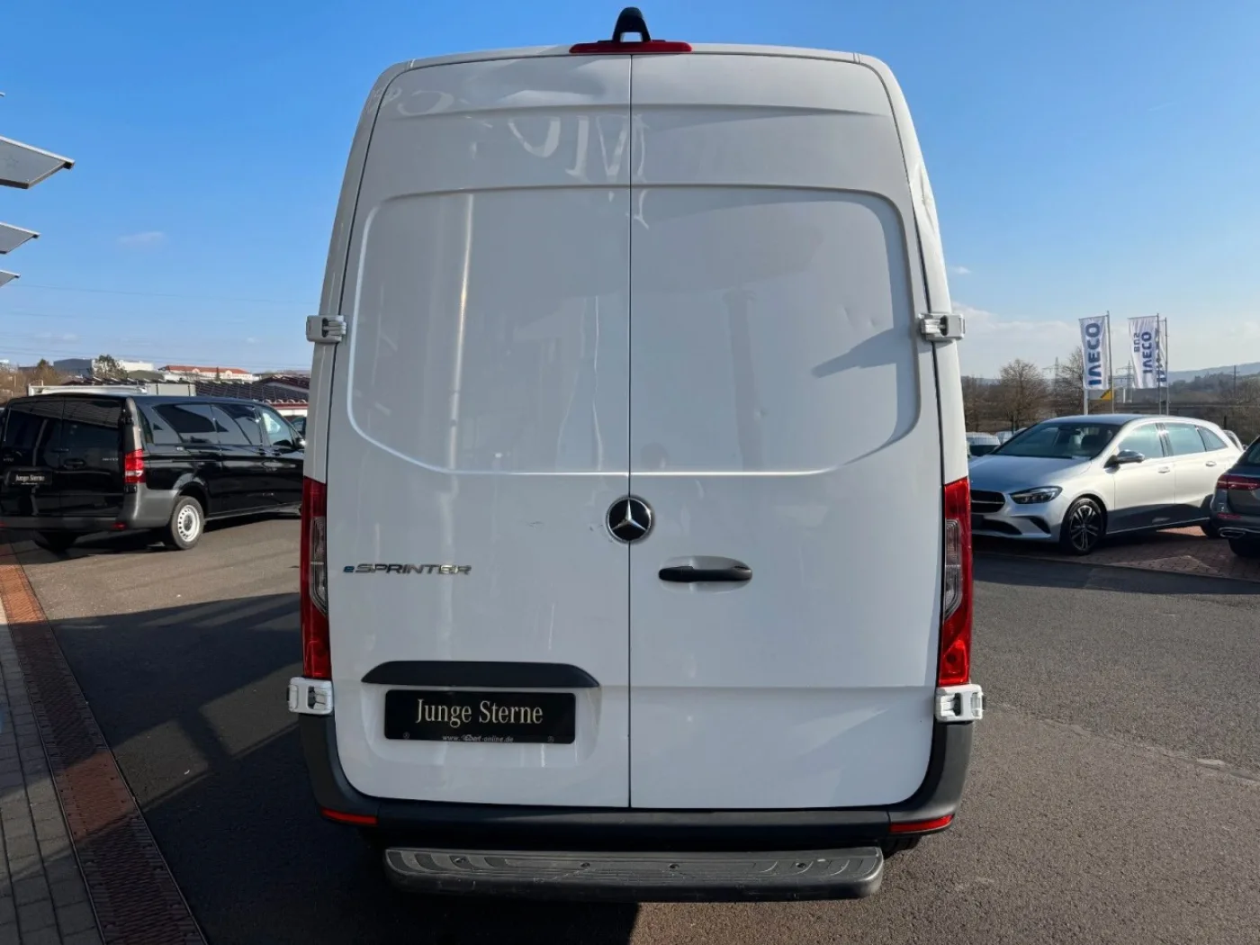 Mercedes Benz eSprinter 312 Air Conditioning Camera - 5