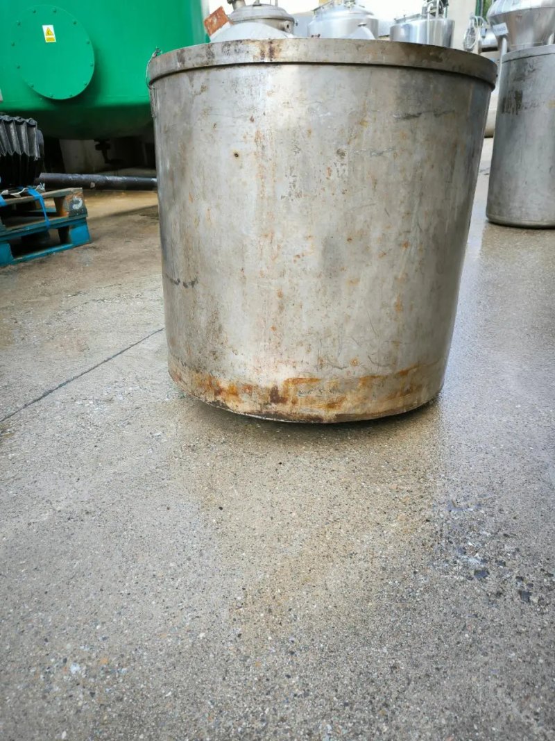 190 LITER STAINLESS STEEL TANK