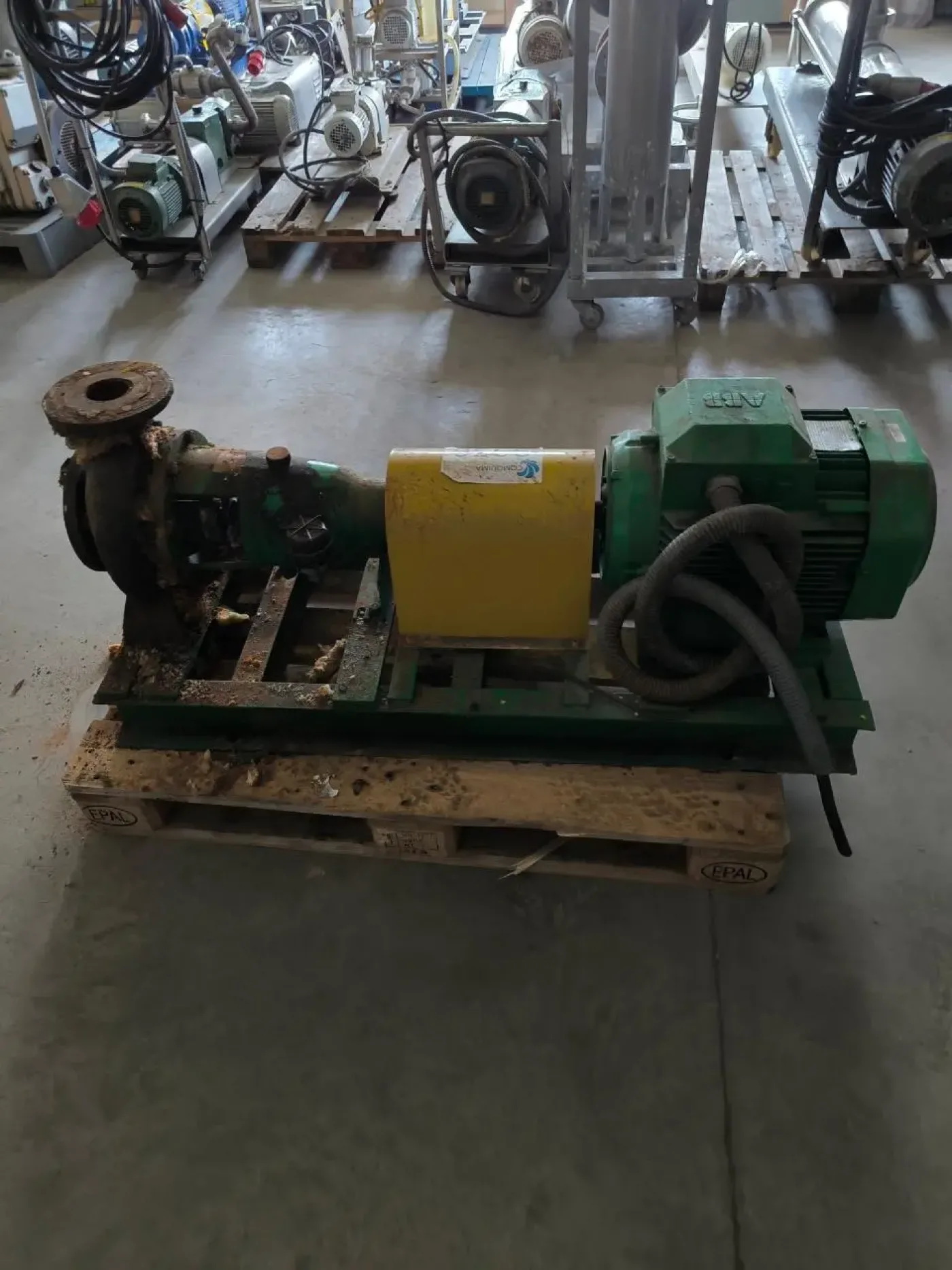 CENTRIFUGAL PUMP 15 KW 2905 RPM - 1