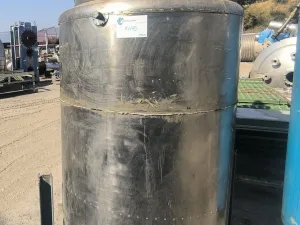 1,200-LITRE STAINLESS STEEL REACTOR WITH JACKET, INSULATION, AGITATOR AND ELECTRIC HEATERS