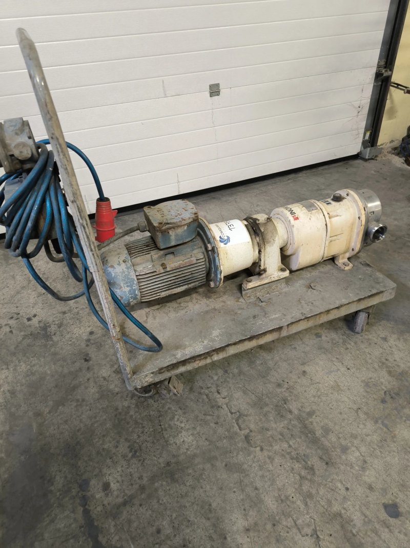 INOXPA TLS3-50 LOBE PUMP