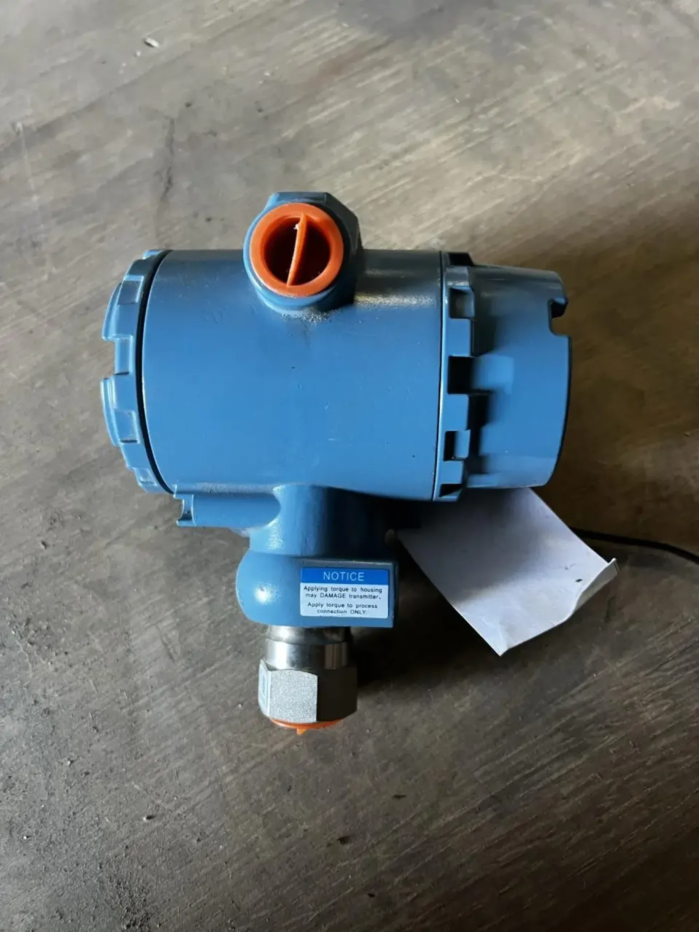 PRESSURE INDICATORS C7049 - 4