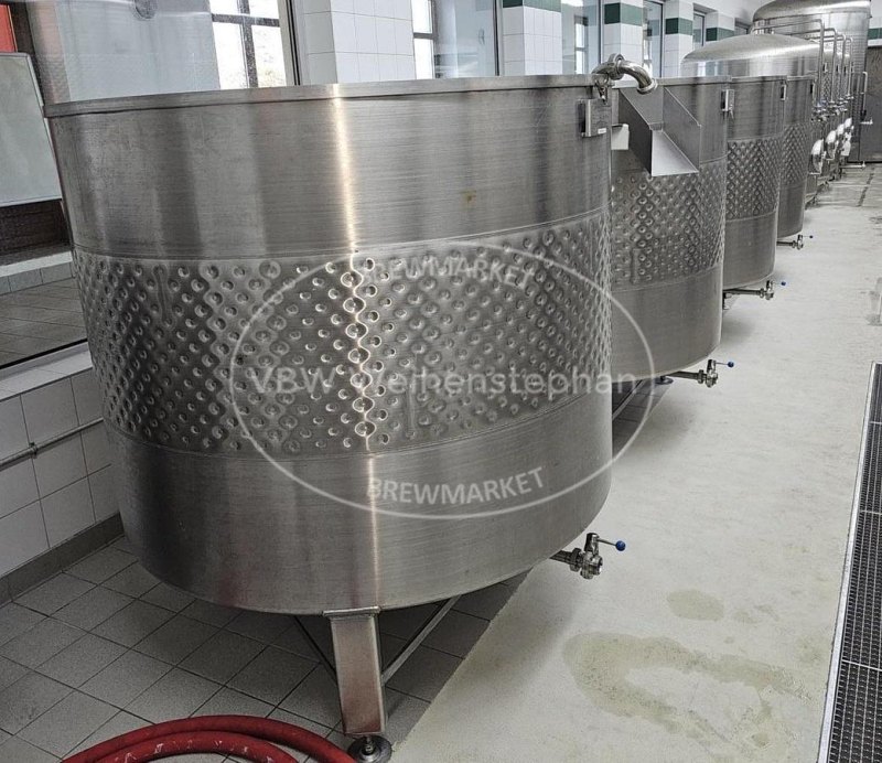 Fermenting vats