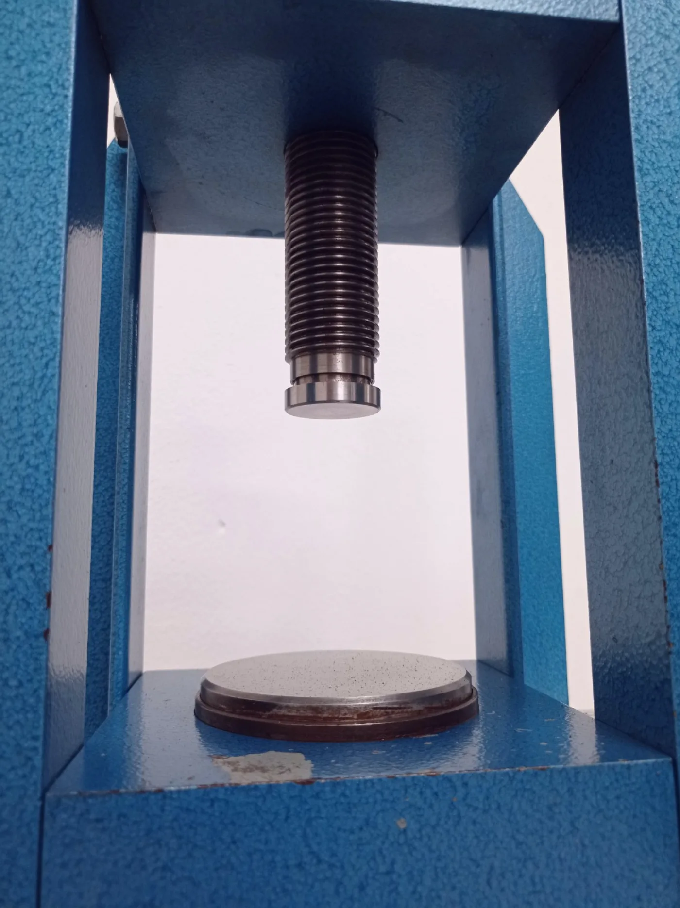 PRESSA PELLET DA LABORATORIO – SPECAC – MOD.15000 - 5