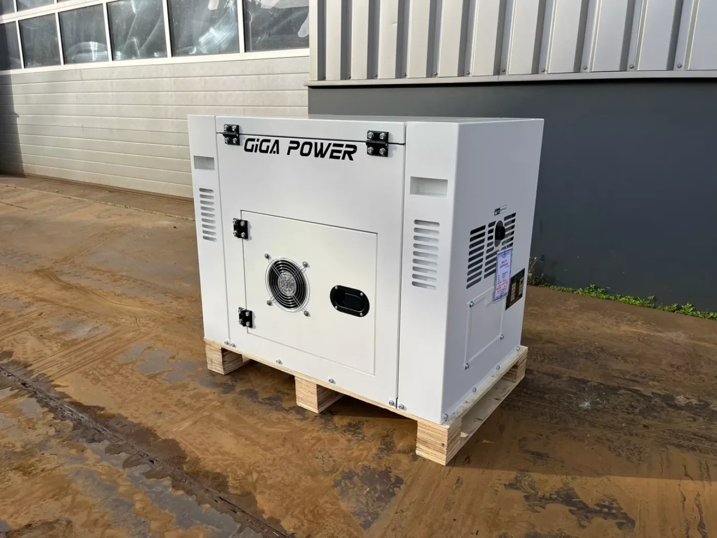 Giga power PLD12000SE 10 kVA silent generator - 2