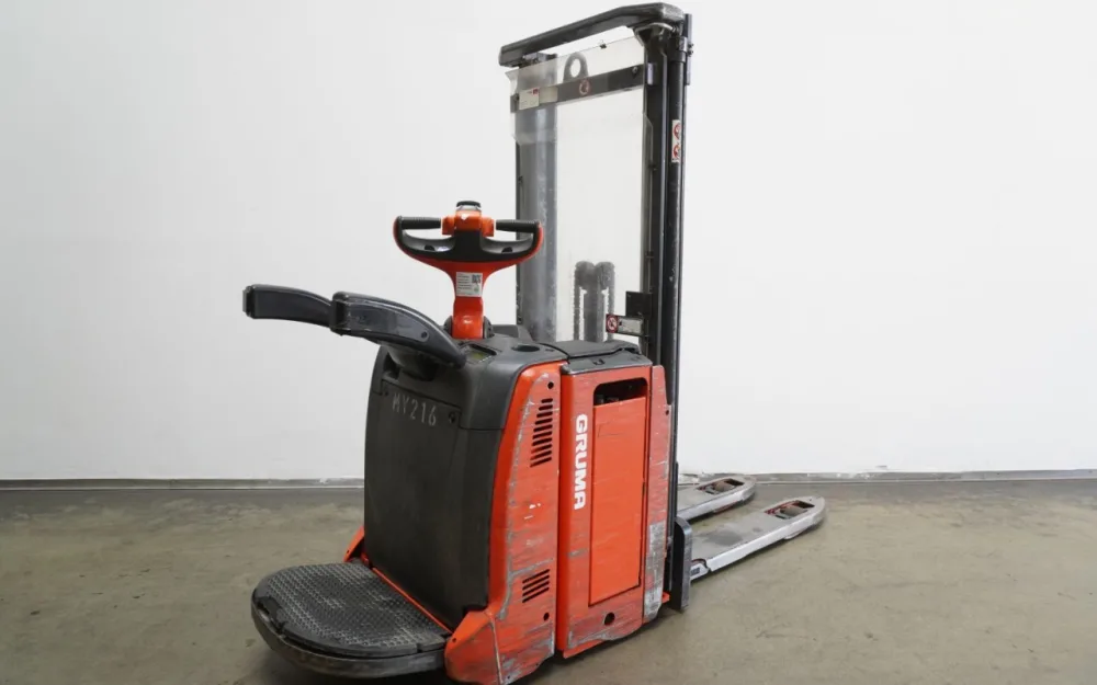 Hochhubwagen Linde D 12 AP 133 (2020)