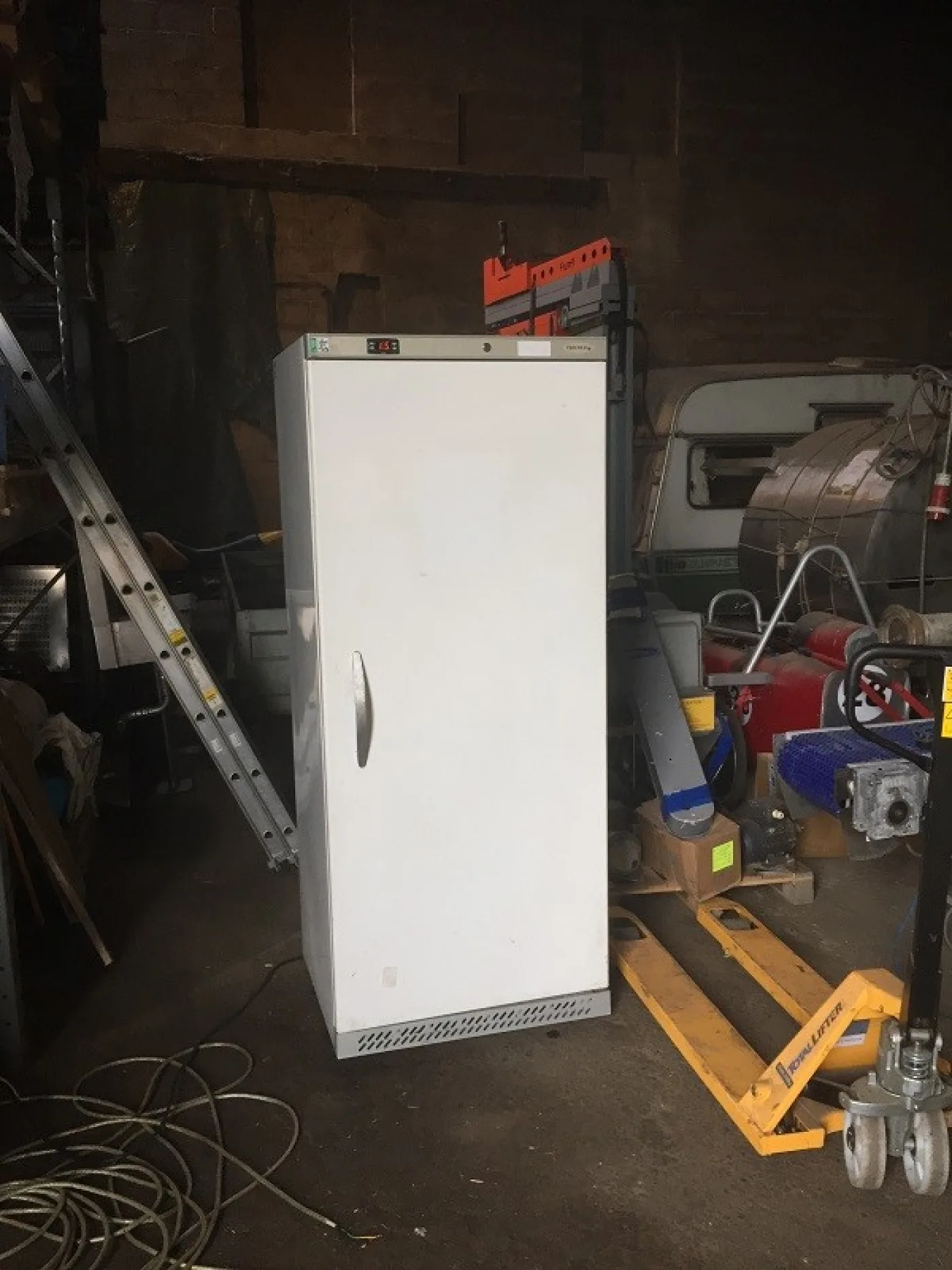 Tefcold UF600 Freezer - 2