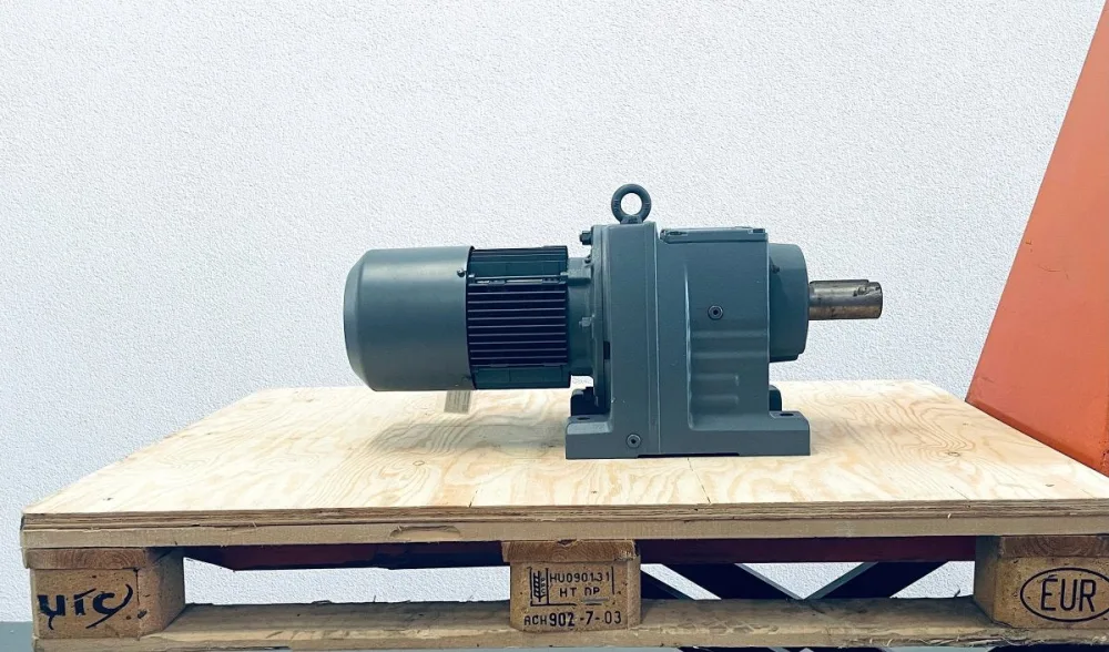 SEW-EURODRIVE Getriebemotor R87 DT90L4/BMG/HR/AS