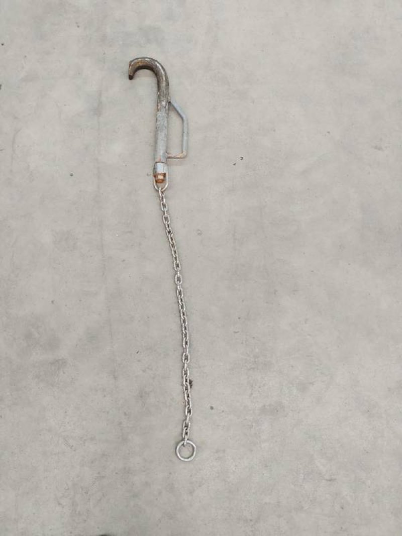Bleeding hook