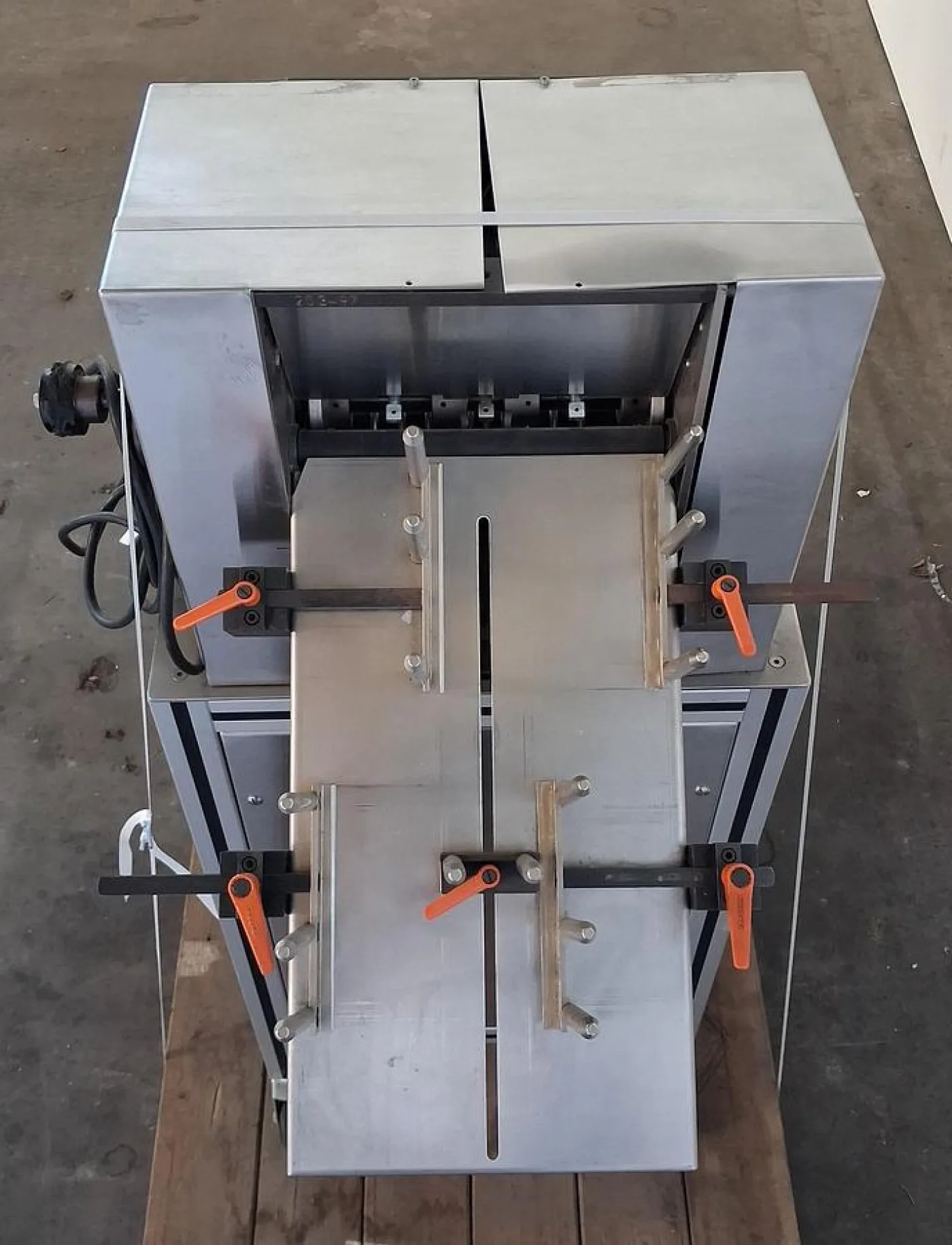DUCRET AG Falzanlage, Modell FAZLER HANDSP - 4