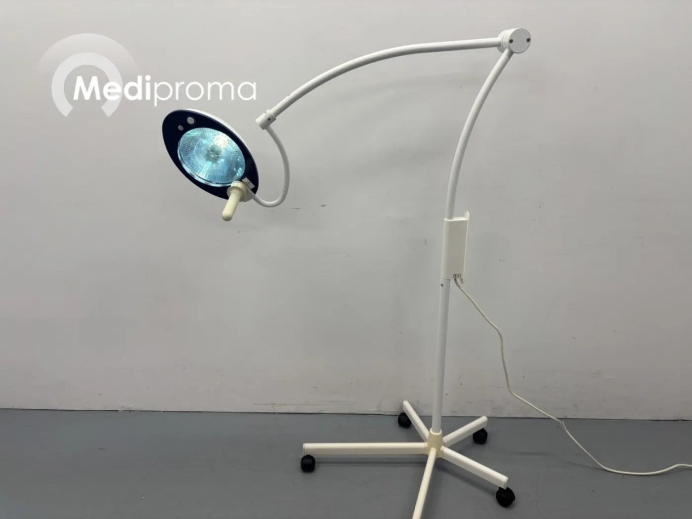 Maquet Blue 30 Onderzoekslamp - 1