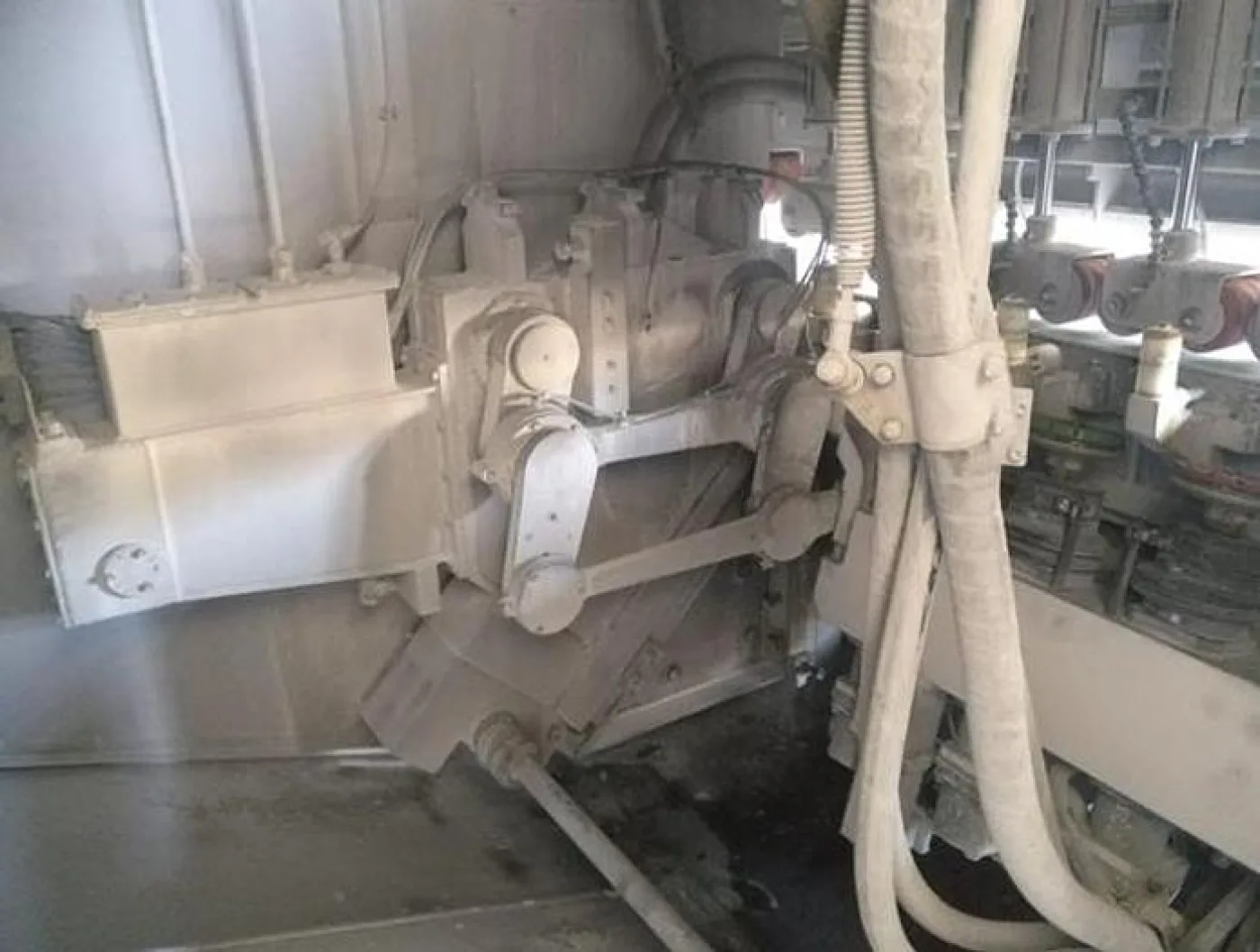 2009 Comandulli OMEGA 60- - 5