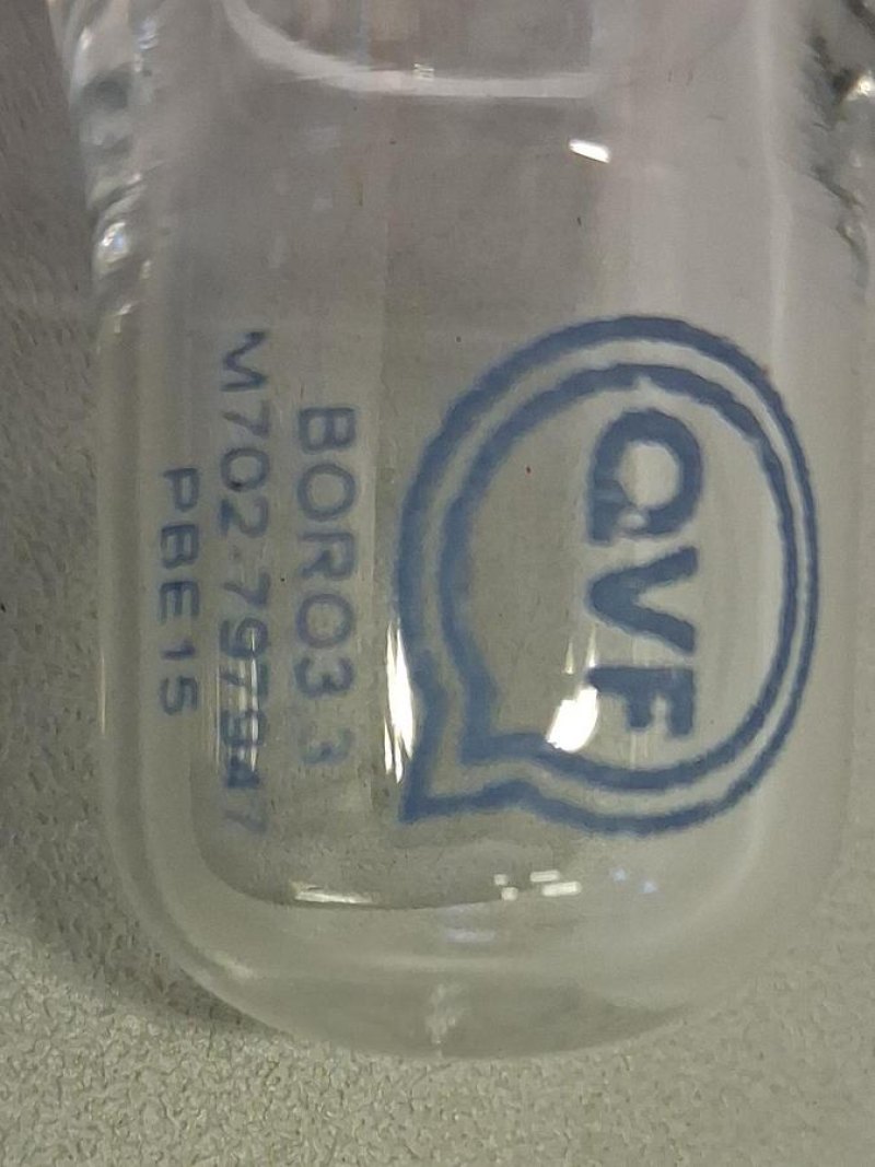 QVF-Laborglas besteht aus hochwertigem Borosilikatglas 3.3 DN15