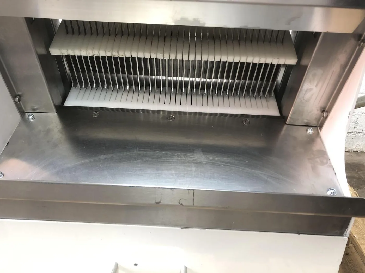 Delta DT40/10mm Bread Slicer - 4