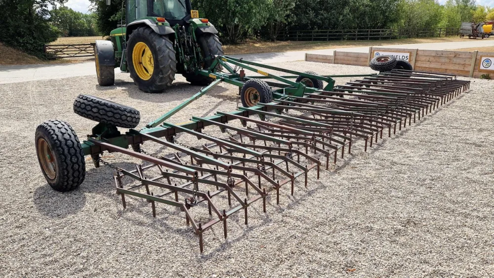 1995 Cousins 10m Trailed Seed Harrows