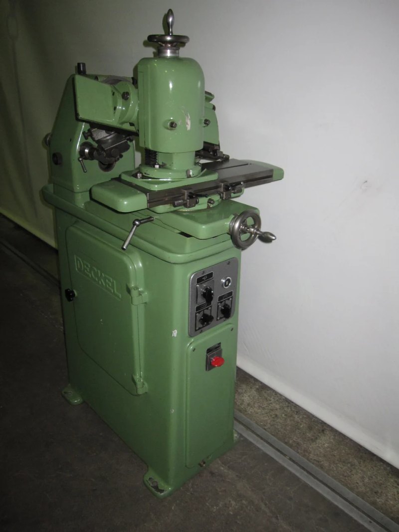 018122 - DECKEL S 1