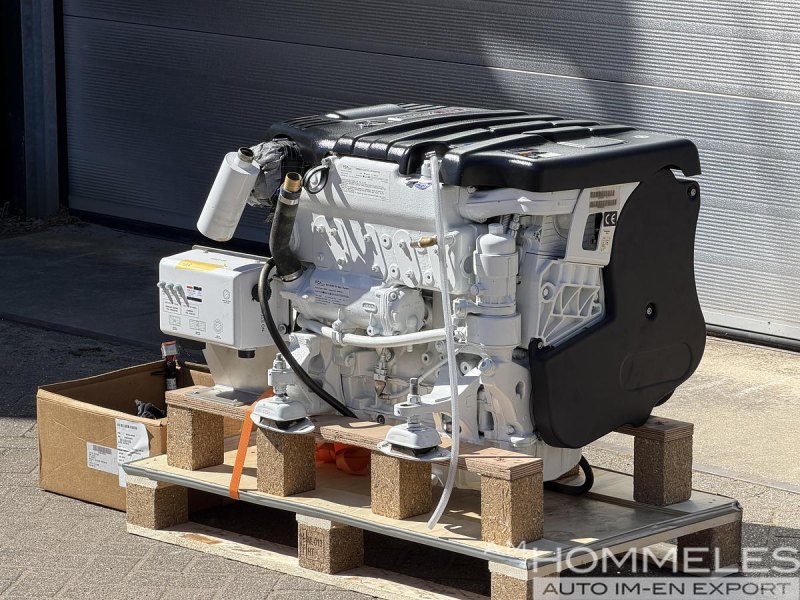 2023 Mercury MR504LB3