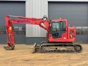 Komatsu PC138US – Tripple boom + blade