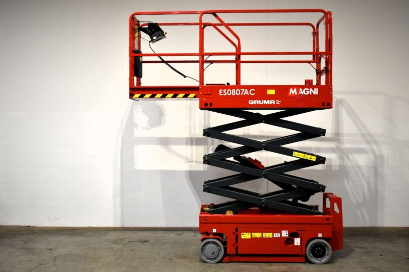 Arbeitsbühne MAGNI ES0807AC (2021)