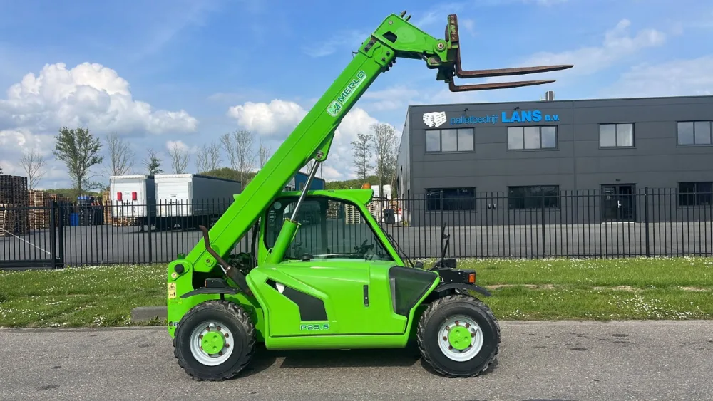 Merlo P25.6