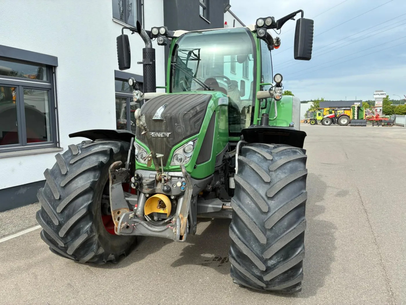 Schlepper Fendt Vario 718 SCR Profi Plus - 2