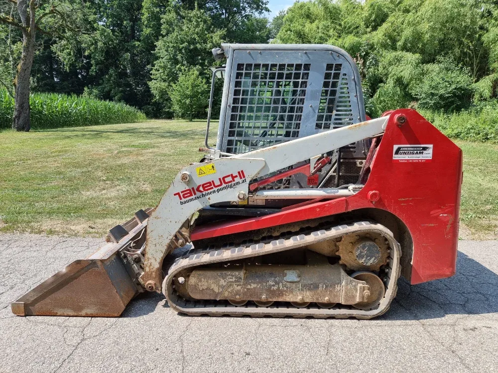Takeuchi - TL 230