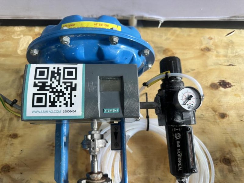 ARCA Regler GmbH / Siemens Pneumatic Globe Control Valve with Siemens SIPART PS2 HART Positioner
