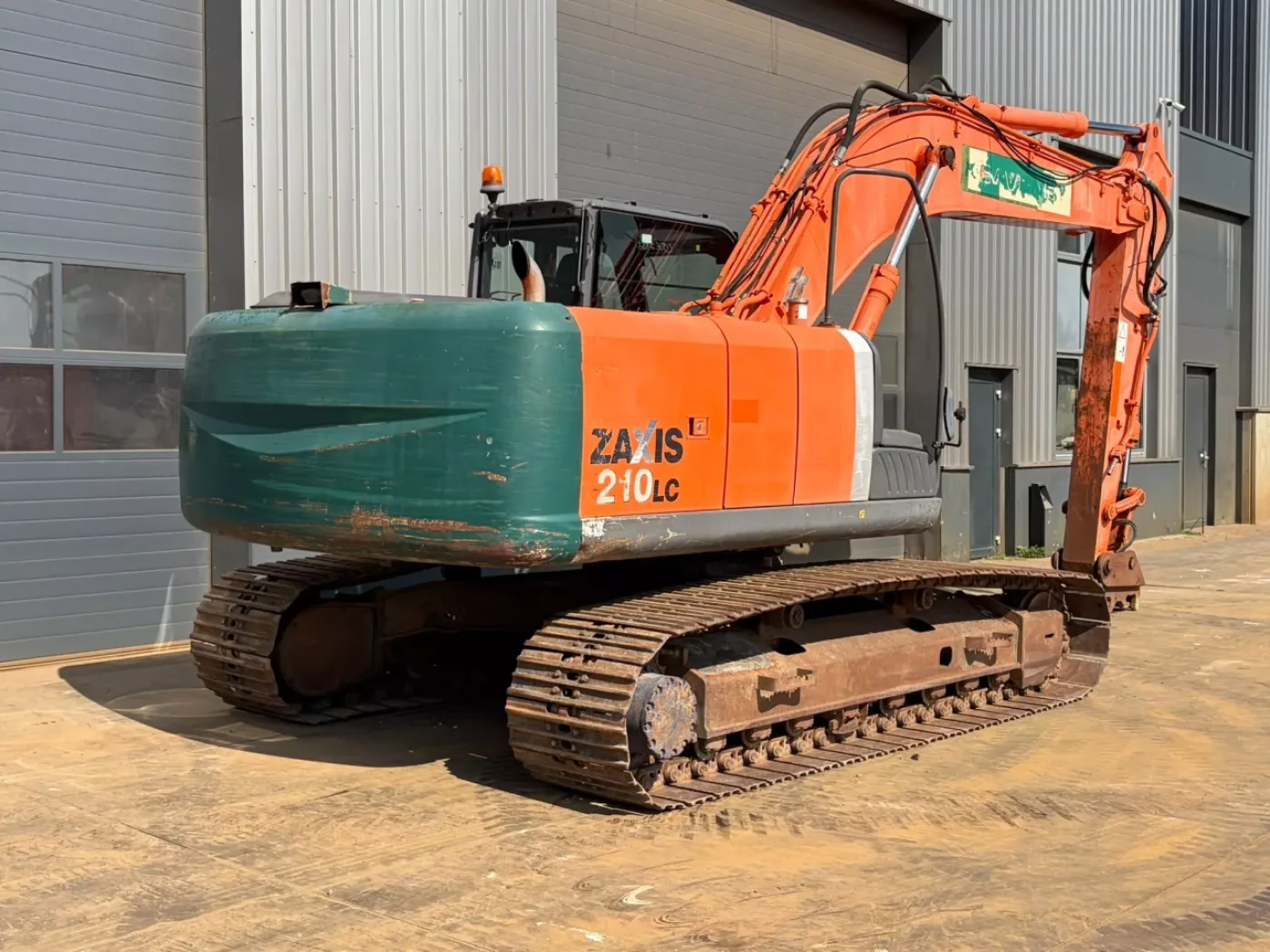 Hitachi ZX210LC-3 - 5