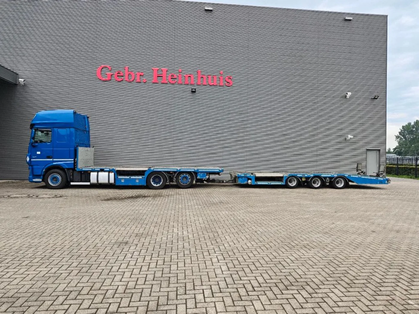 DAF XF 480 6x2 + FVG FS 4 Pieces! - 1