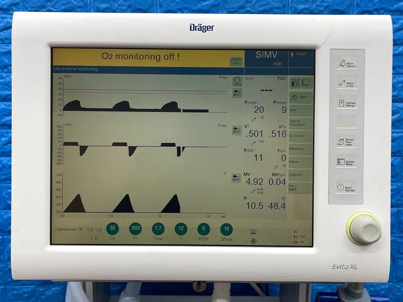 DRAEGER Evita XL Ventilator YOM: 2008 - 6