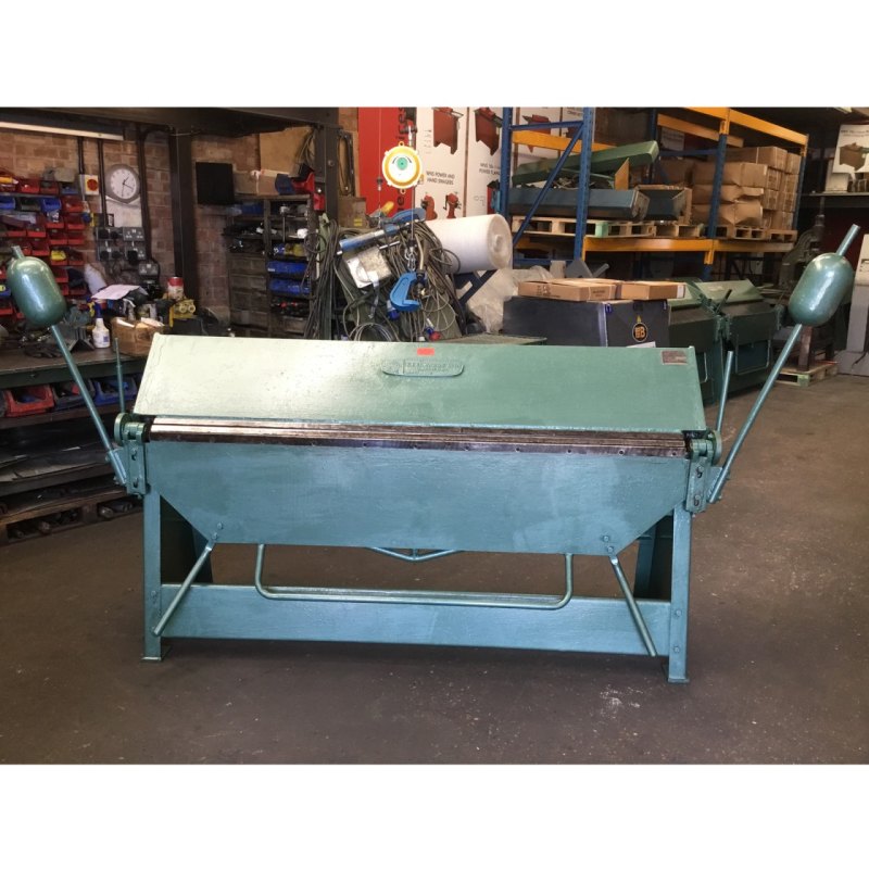 EDWARDS Straight Folder 1850mm - WNS - W. Neal Services Ltd
