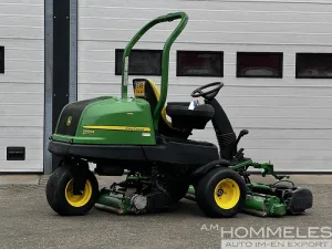2012 John Deere 2500E E-Cut Hybrid scarifier