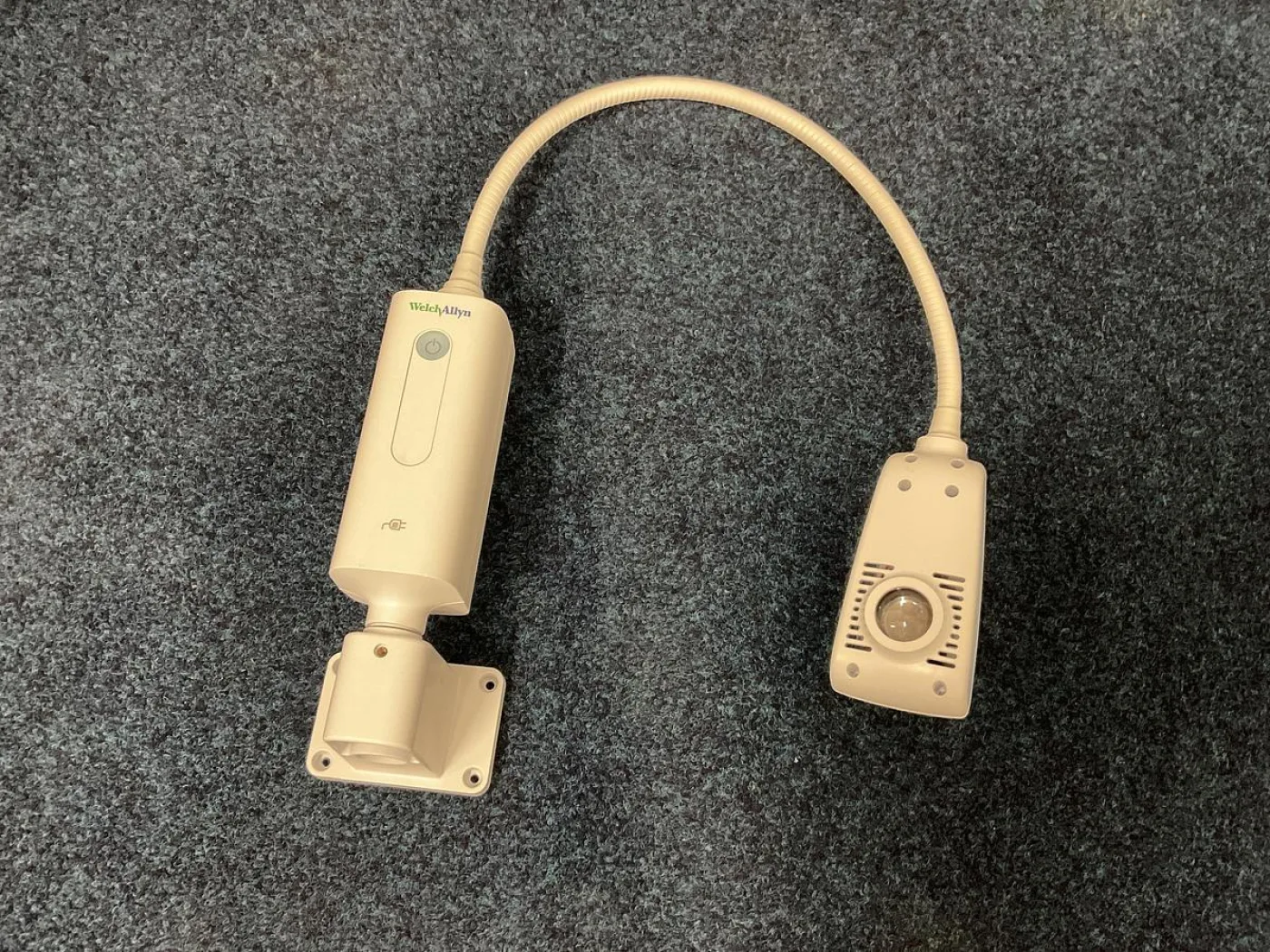 2020 Welch Allyn GS300 Examniation Light Wall Mount - 1