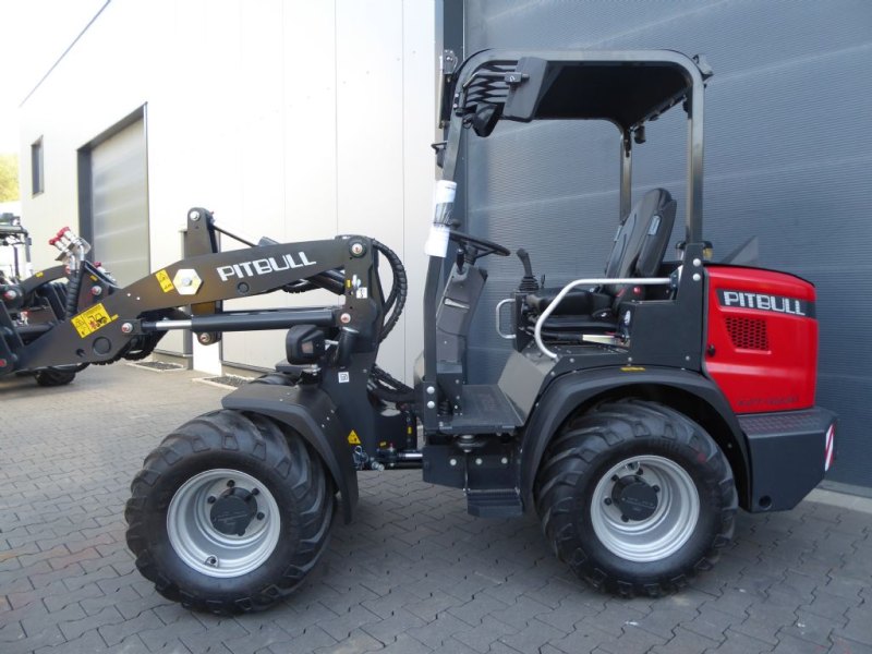 Pitbull Pitbull X27-45 mit Linde Hydrostat