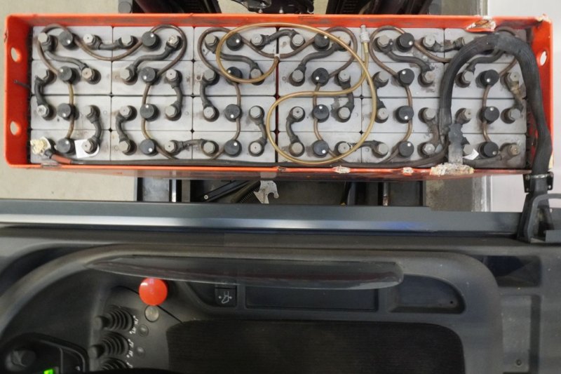 Schubmaststapler Linde R 10 B 1120 (2019)