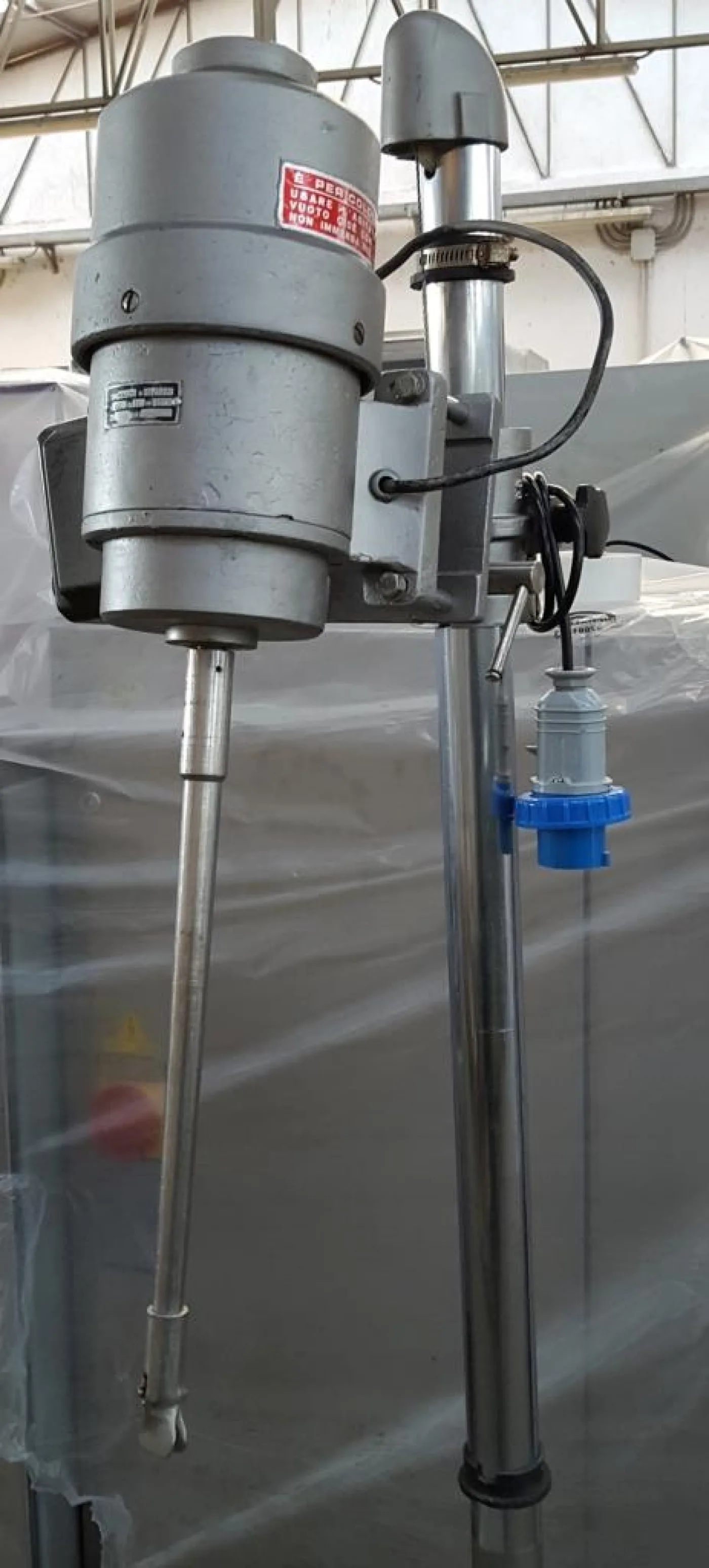 TURBOEMULSORE AGITATORE PNEUMATICO – MOD. MWA 250 - 2
