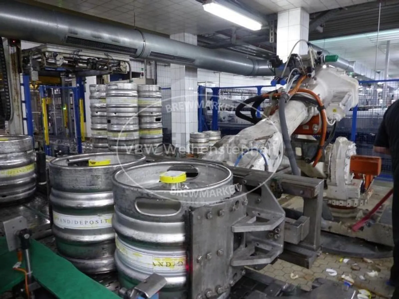 Palletizing robot - 2