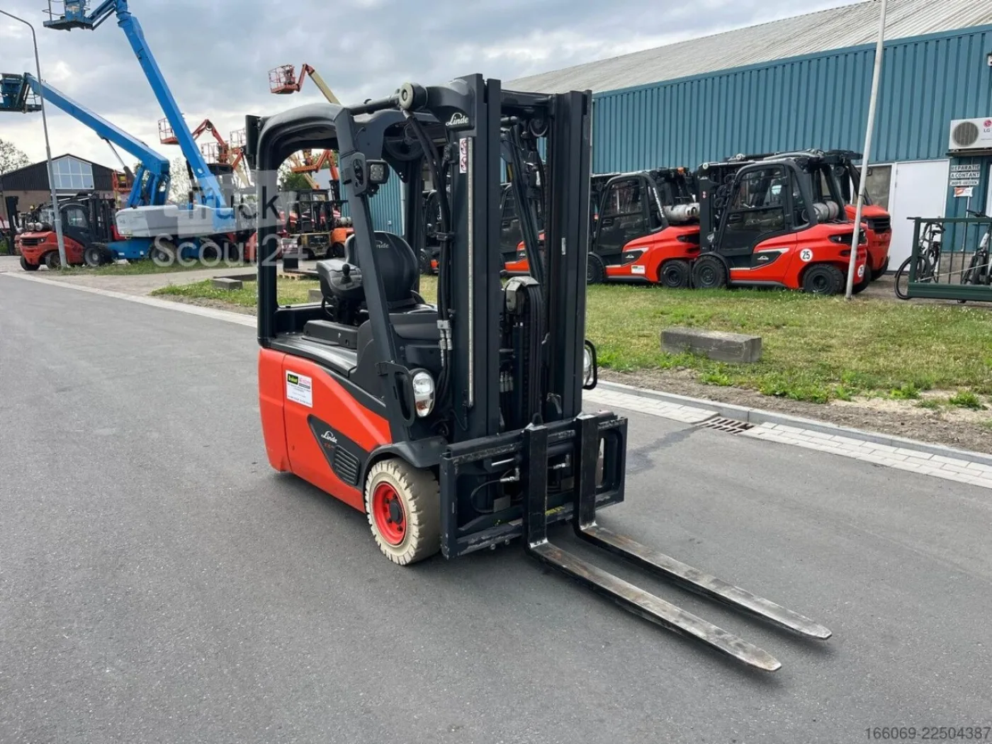Linde E16-02 - 3