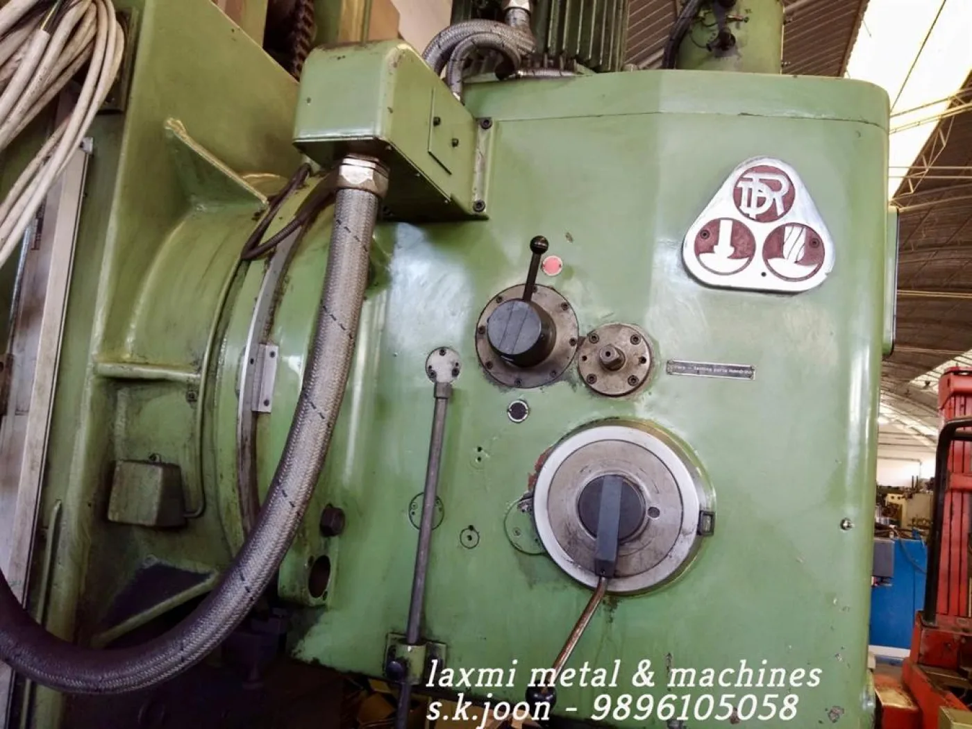 HEAVY DUTY BED MILLING, DROOP & REIN - FS 130 GKU - Laxmi Metal & Machines, Rohtak - 4