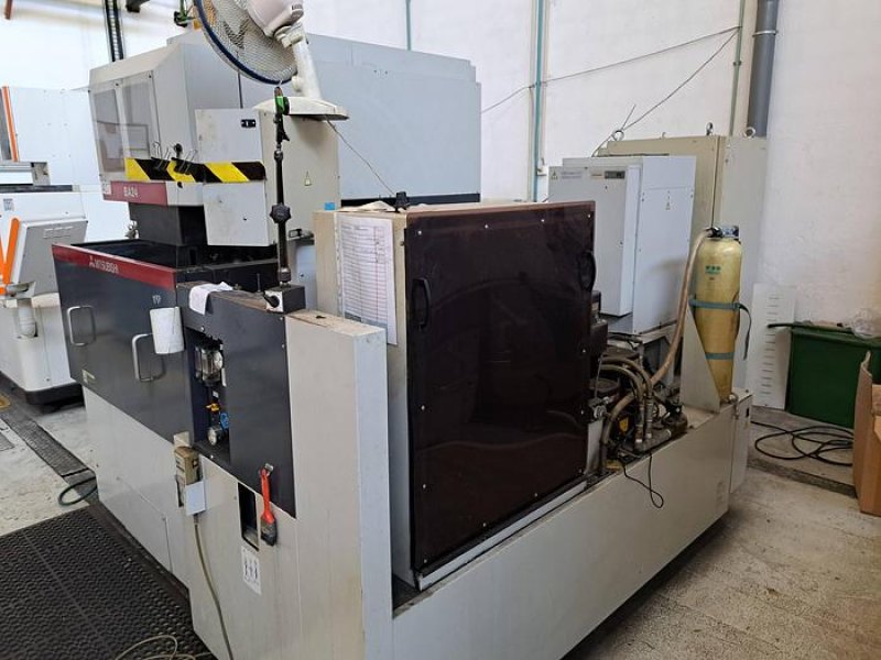 CNC Erosão por fio MITSUBISHI BA24