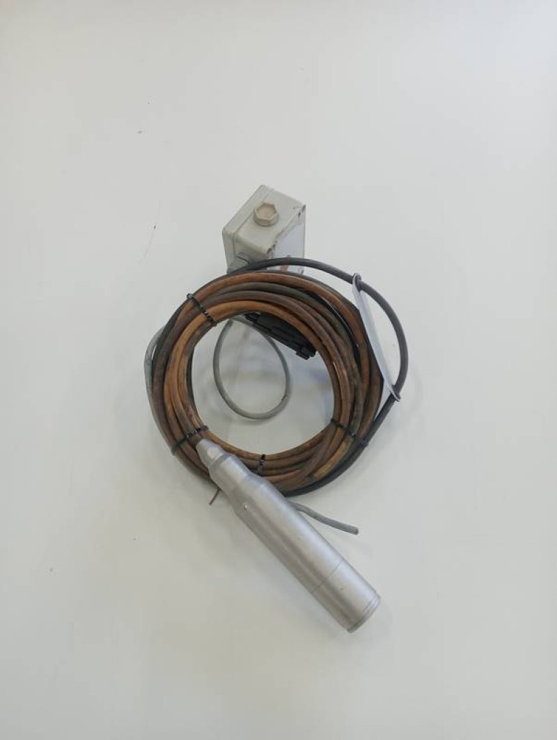pH meter