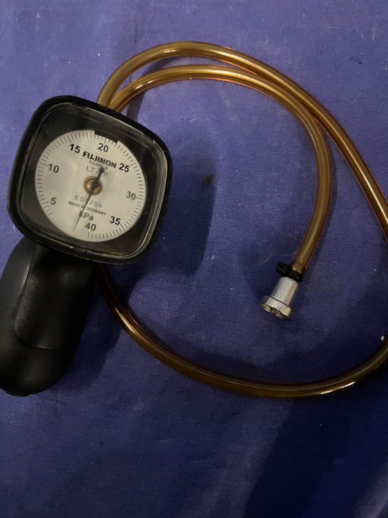 LT-F Dichtigkeitsmesser / Leakage tester (Used, very good)