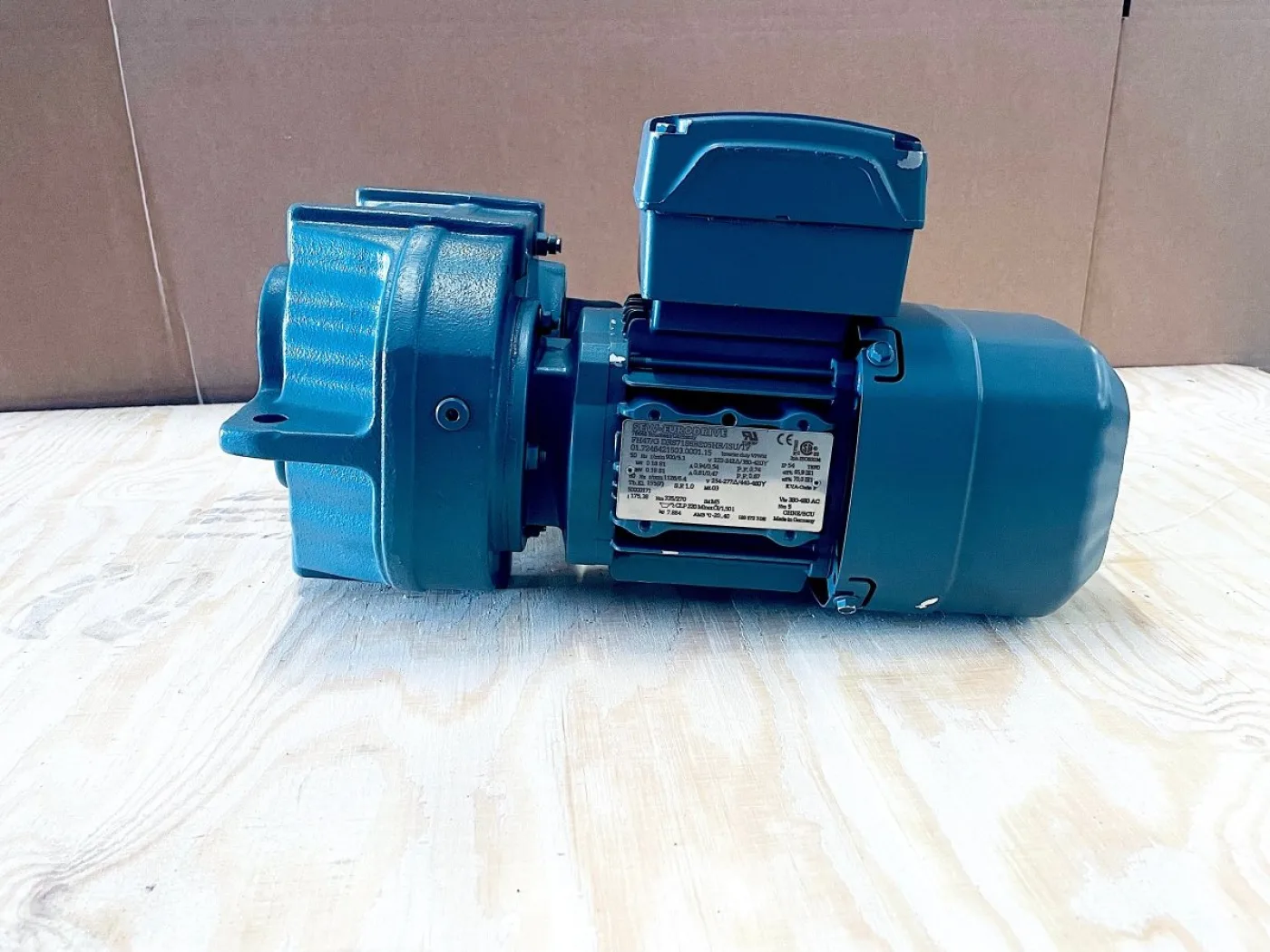 SEW-EURODRIVE Getriebemotor FH47/GDRS71S6BE05HR/ISU/TF - 2