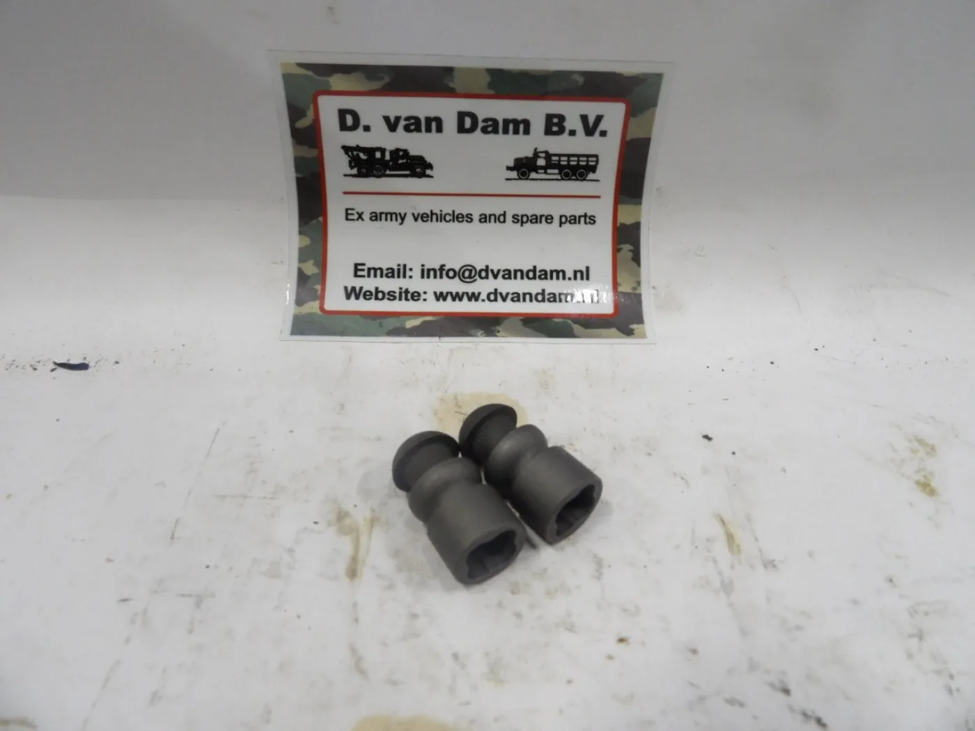 Klinknagel set bumper plaat (boven) - 1