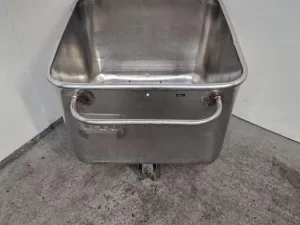 Tote Bins