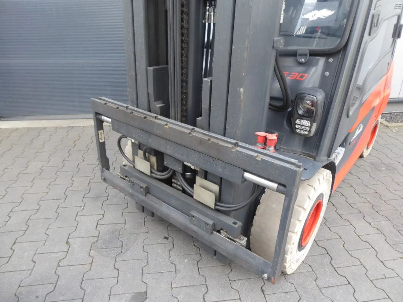 Linde E30-01 - 3