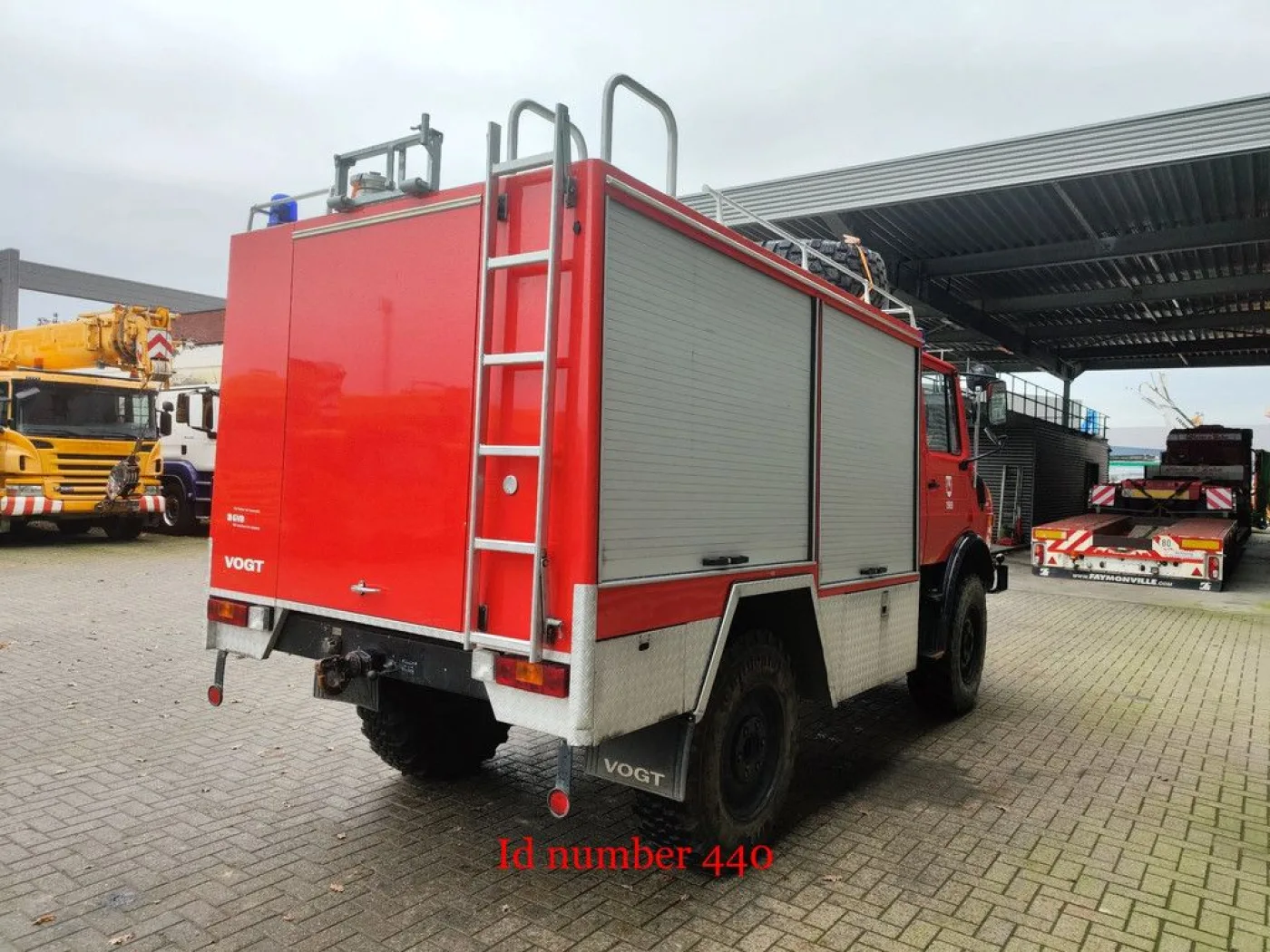 Unimog U 1250L 4x4 - 6