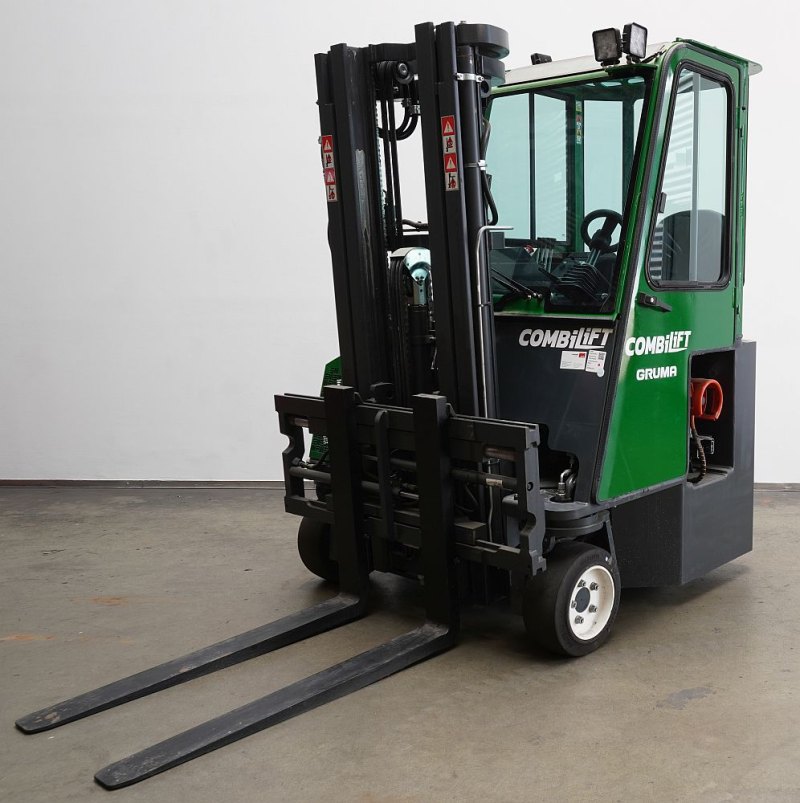 4-Wegestapler Combilift CB2500LPG (2022)